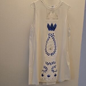 Chic Sleeveless Tequila Dress with Sequin Accents